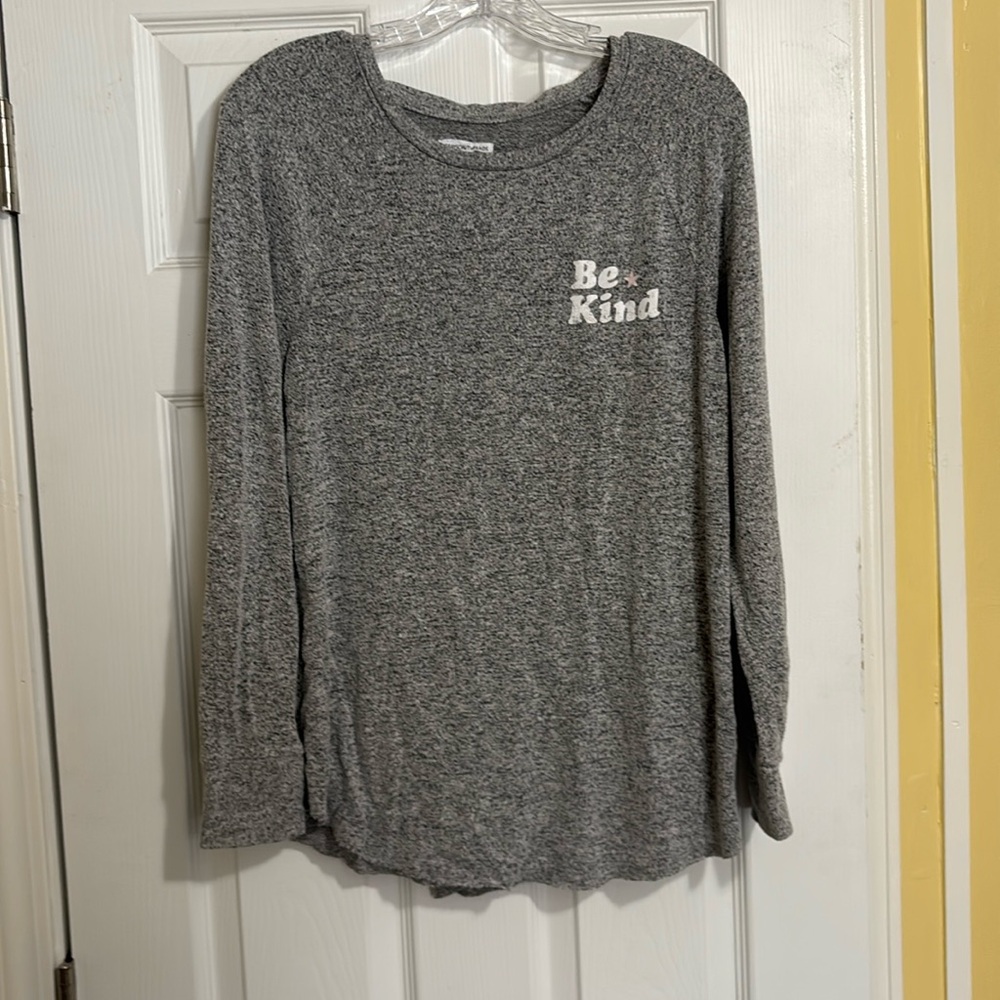 Be kind gray long sleeve